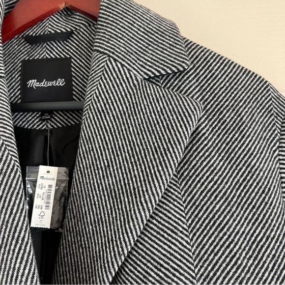 Madewell Averdon Coat in Herringbone Insuluxe Fabric - Picture 9 of 11